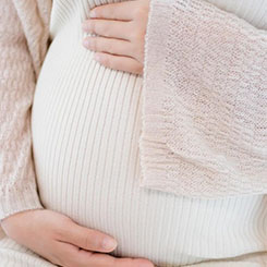 作为对比，Me🎛🇩🇴ta Ra🥞遂宁代孕y-Ban也是1🎏54m🐂👨‍🌾